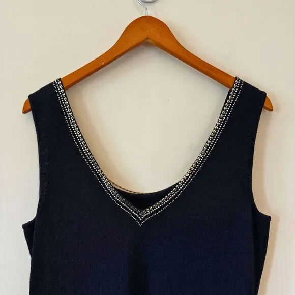 St. John Evening Embellished Black Dress with Necklace Size 6 - Picture 7 of 8